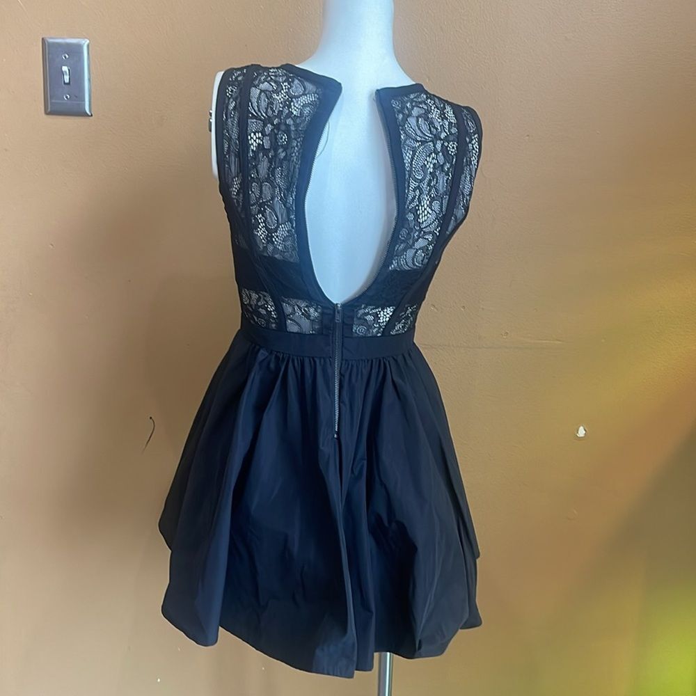 BCBGeneration, Black Party Dress Size 0 - Picture 5 of 14